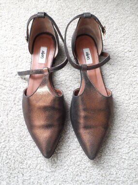 Zilian- sparkly copper leather flats - sz., 9.5 USA